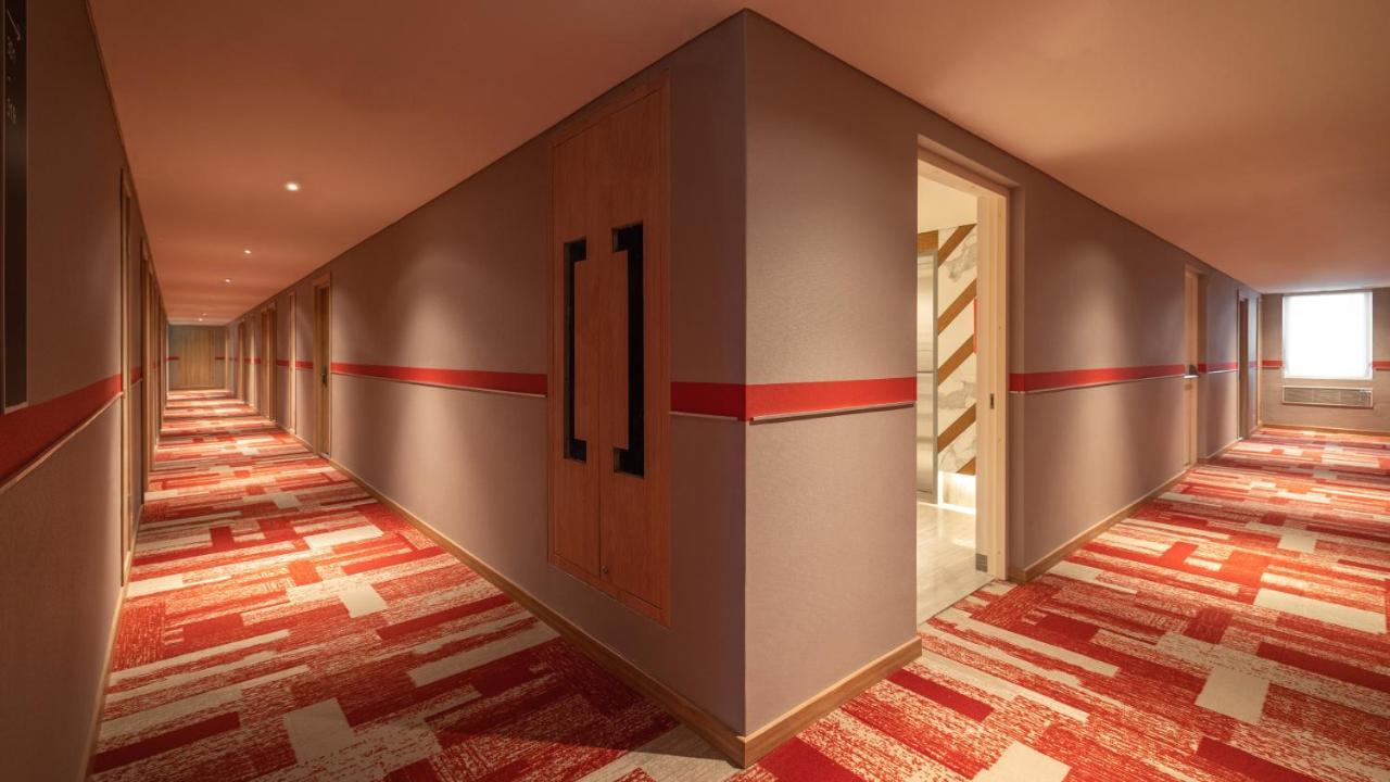 Ibis Mumbai Vikhroli - An Accor Brand Hotel ภายนอก รูปภาพ